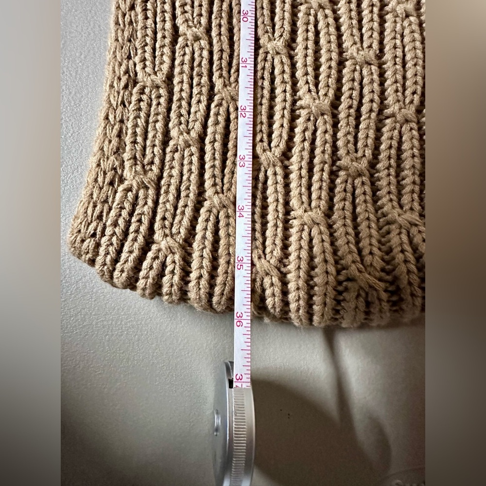 Michael Kors Infinty Scarf- white, tan, burgundy colors - Picture 2 of 12